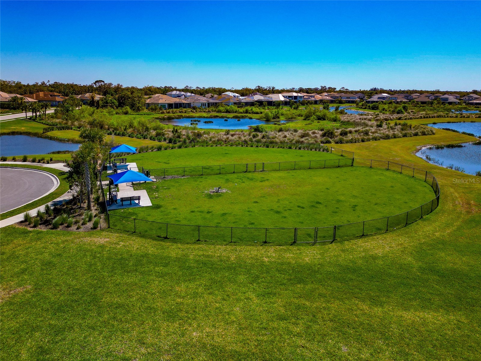 8516 Golden Dawn Court Sarasota FL 34241 A4681838 image74