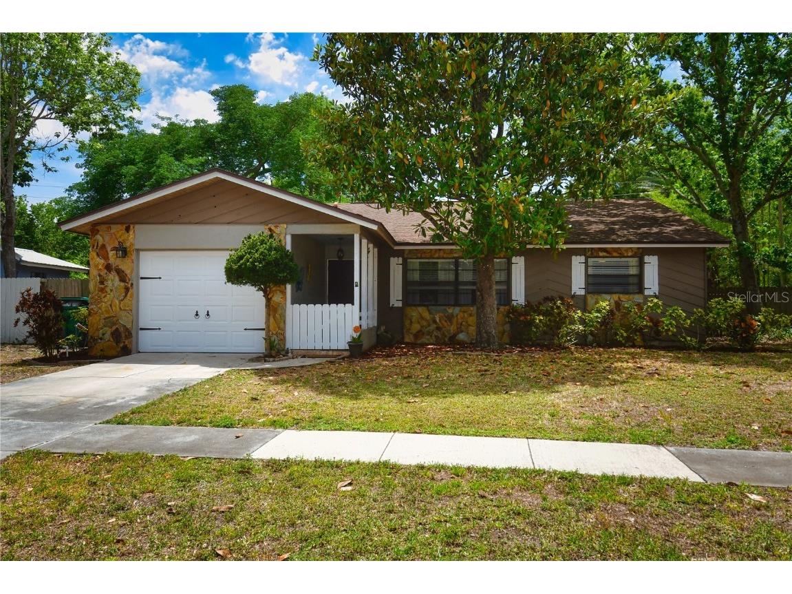 8516 Lantana Drive Largo FL 33777 U8198550 image1