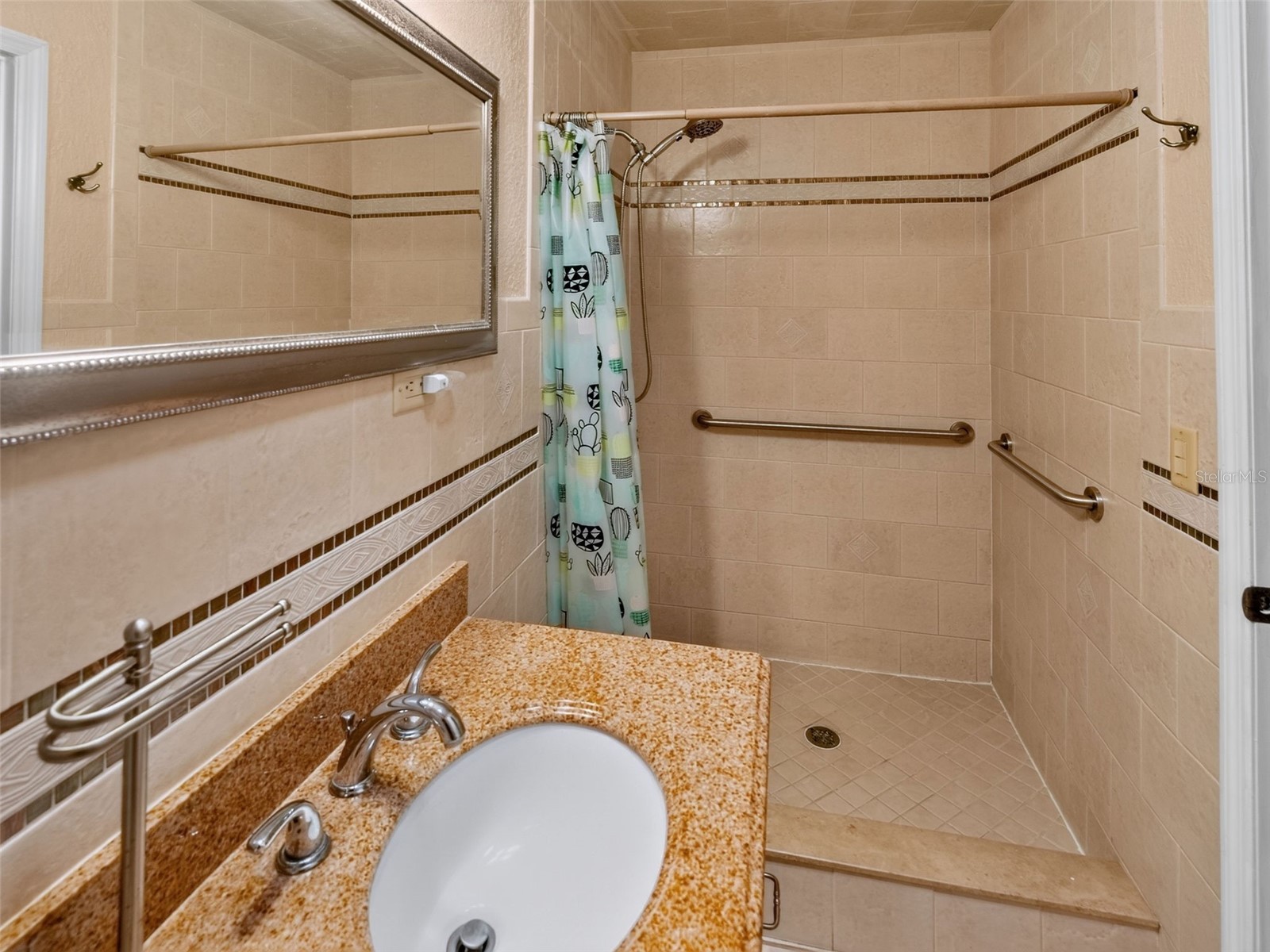 8516 Twin Lake Blvd Tampa FL 33614 TB8525828 image17