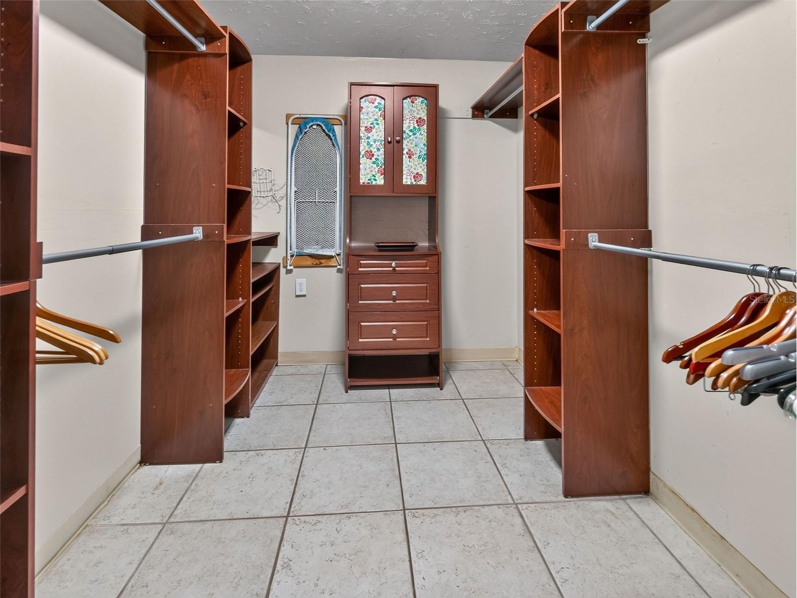 8516 Twin Lake Blvd Tampa FL 33614 TB8525828 image23