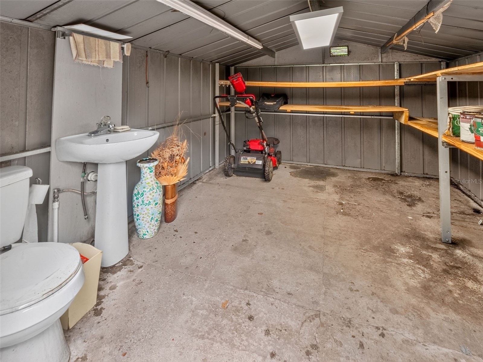 8516 Twin Lake Blvd Tampa FL 33614 TB8525828 image41