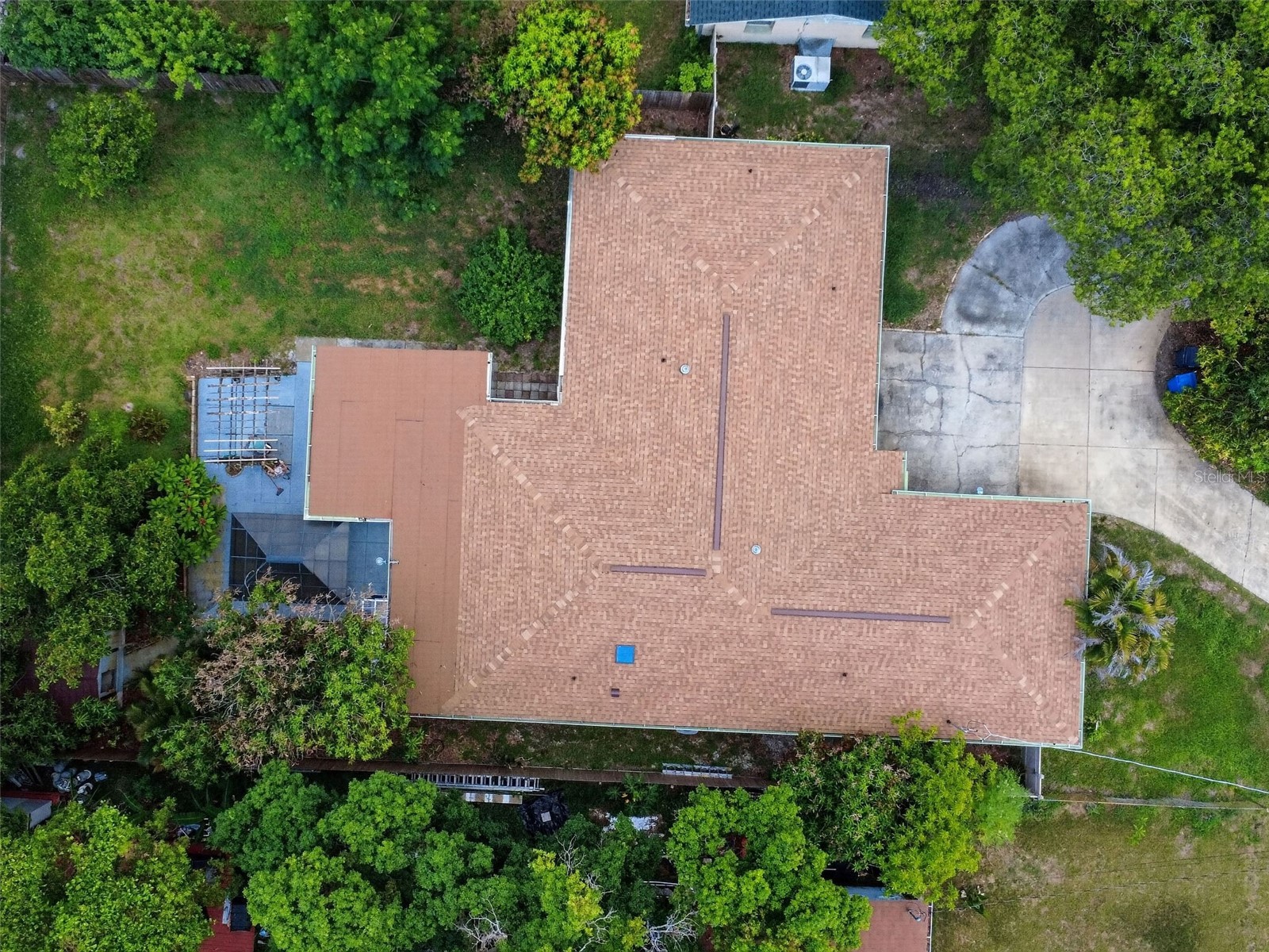 8516 Twin Lake Blvd Tampa FL 33614 TB8525828 image46