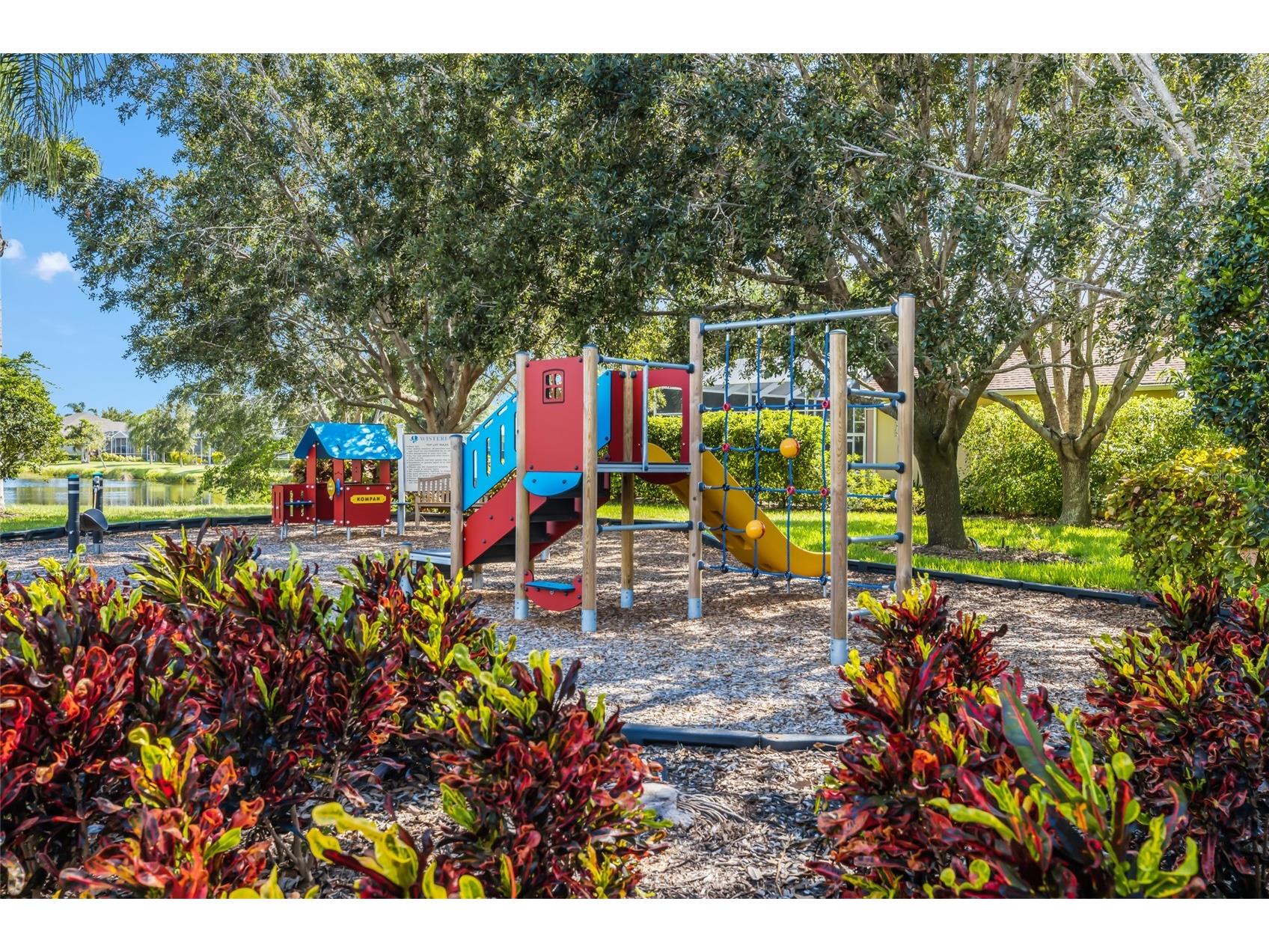 8517 17th Drive NW Bradenton FL 34209 A4677145 image43