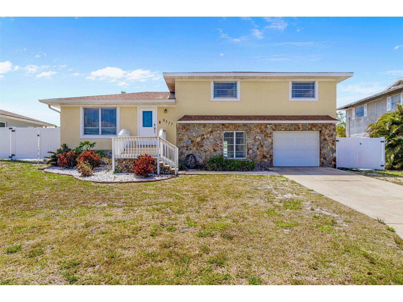 8517 43rd Avenue W Bradenton FL 34209 TB8493243 image1