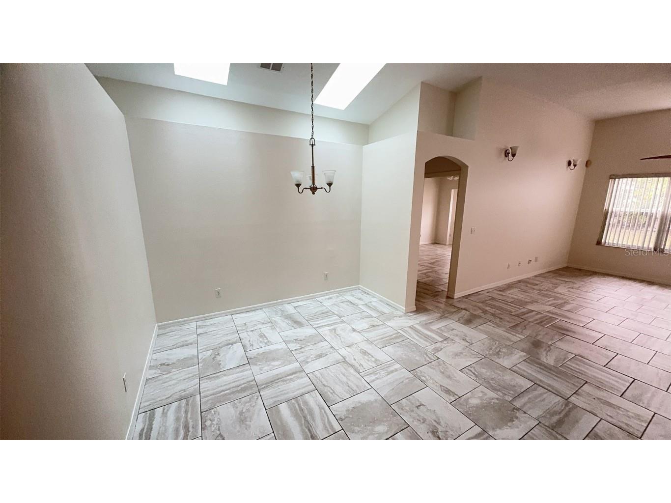 8517 Fawn Creek Drive Tampa FL 33626 TB8457707 image6