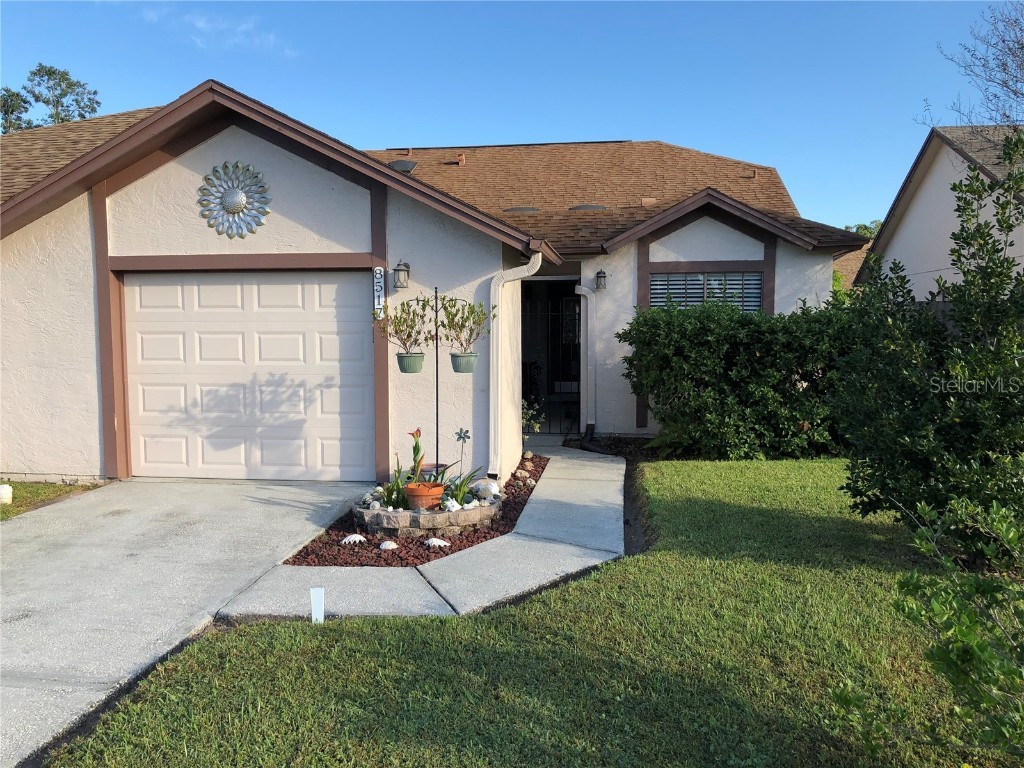 8517 Sparrowhawk Court Orlando FL 32829 O6152426 image1