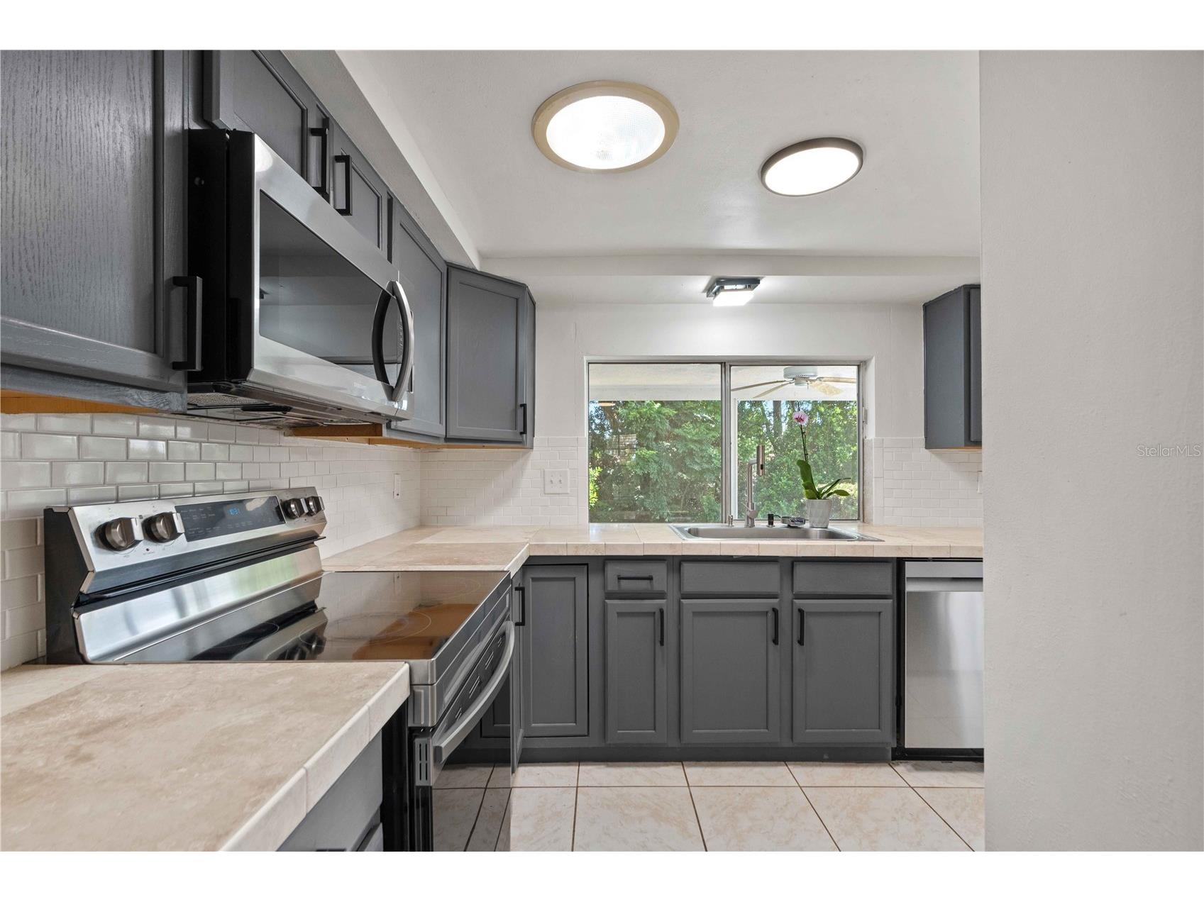8517 Sunflower Lane Hudson FL 34667 W7886725 image8