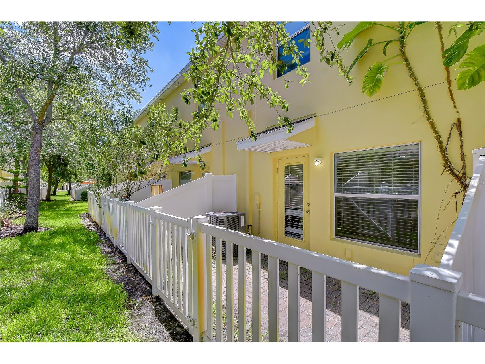 8518 Gablebend Way Tampa FL 33647 TB8521403 image11
