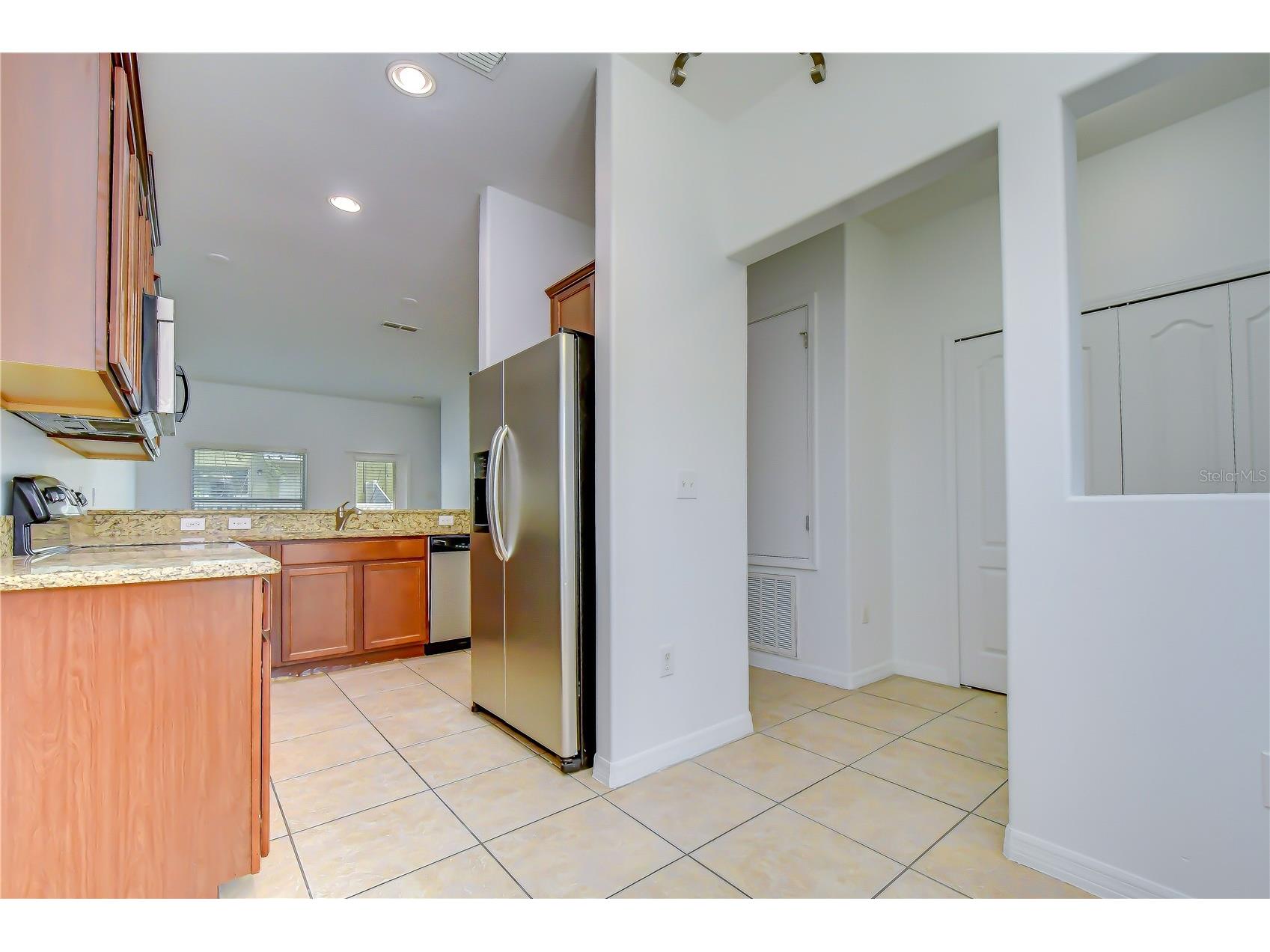 8518 Gablebend Way Tampa FL 33647 TB8521403 image18