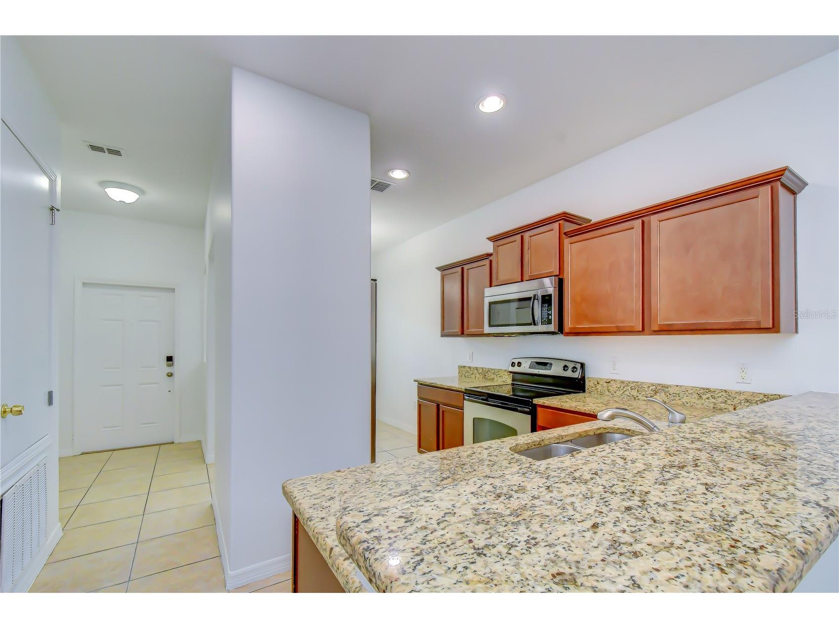 8518 Gablebend Way Tampa FL 33647 TB8521403 image32