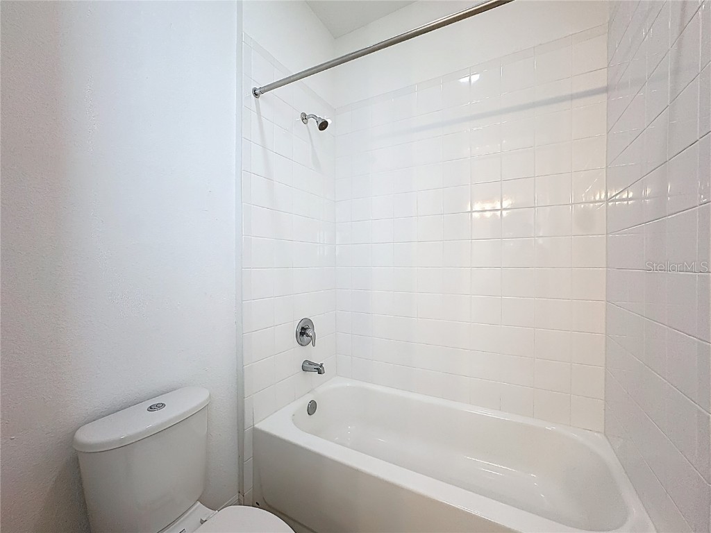 8518 Nemours Parkway Orlando FL 32827 O6365182 image39