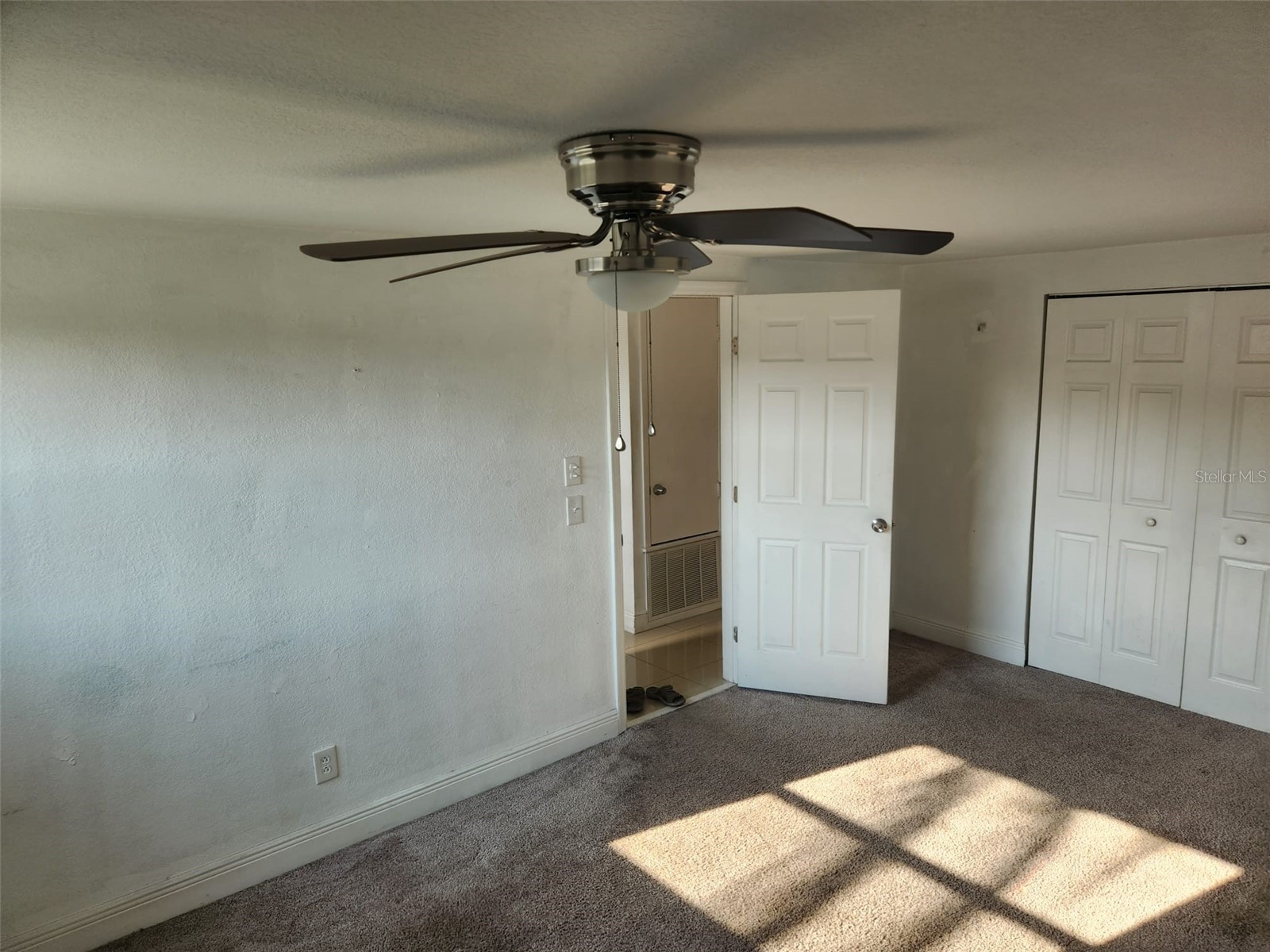 8518 Woodlake Drive Tampa FL 33615 TB8518318 image14