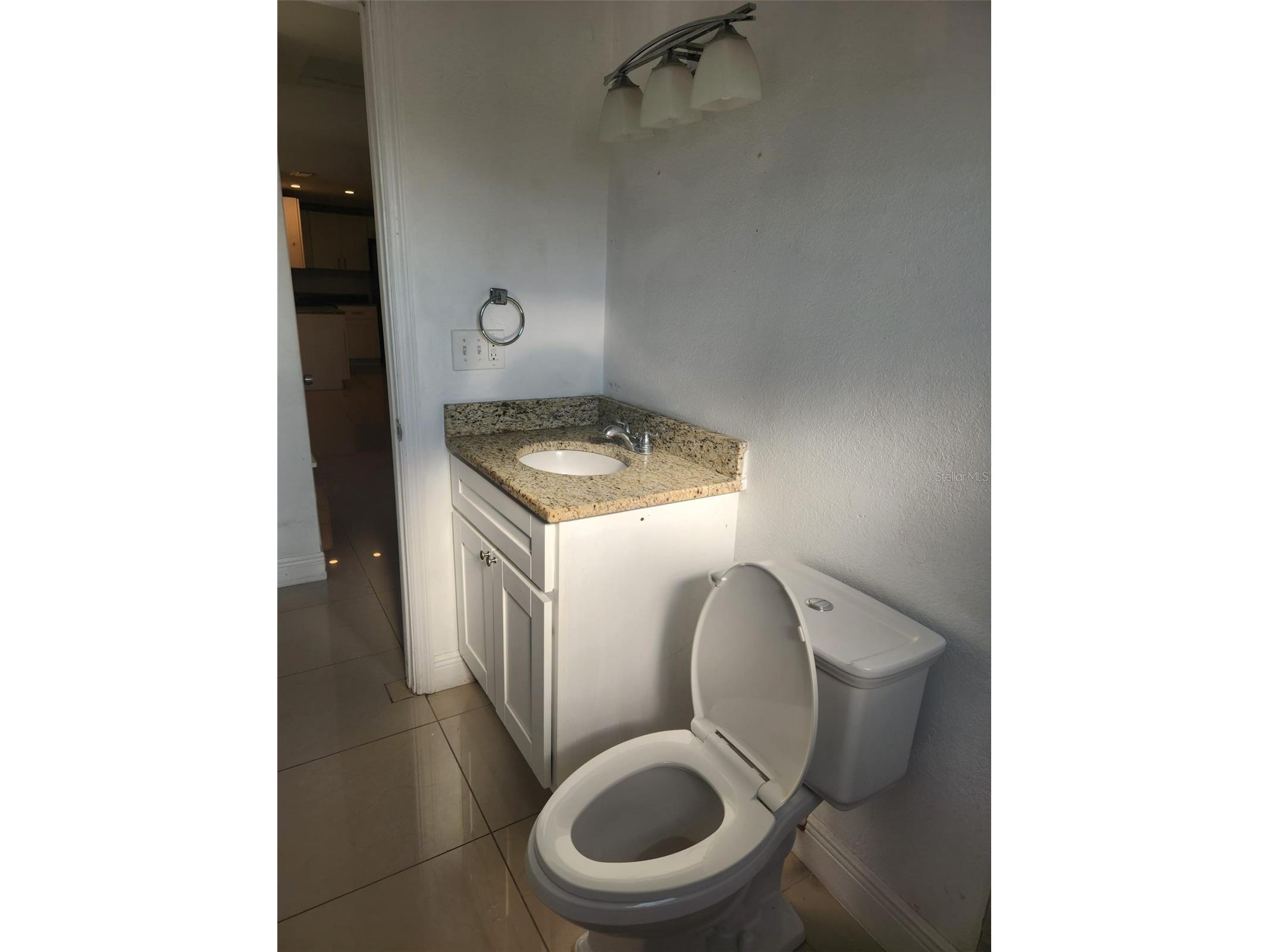 8518 Woodlake Drive Tampa FL 33615 TB8518318 image26