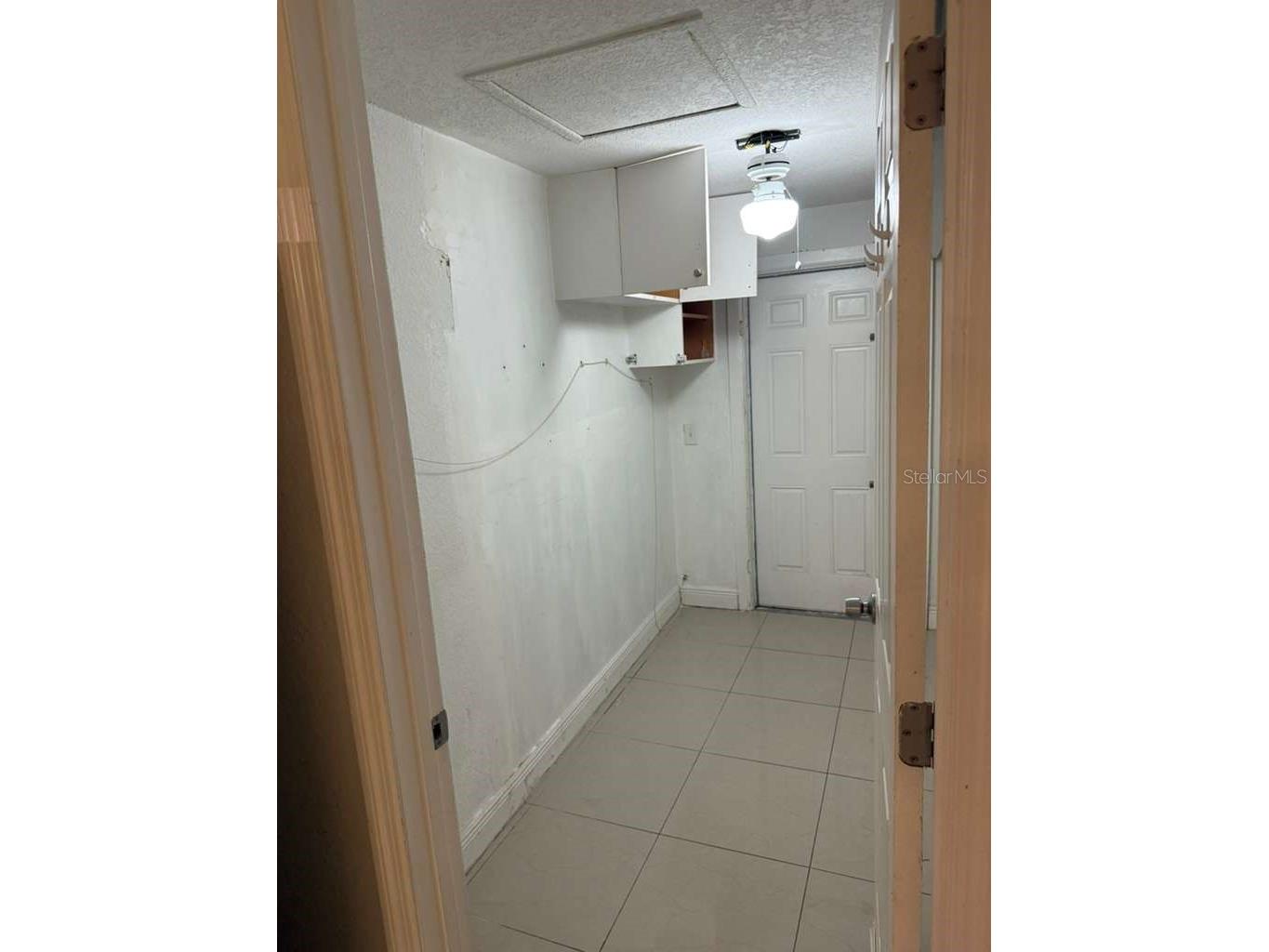 8518 Woodlake Drive Tampa FL 33615 TB8518318 image28