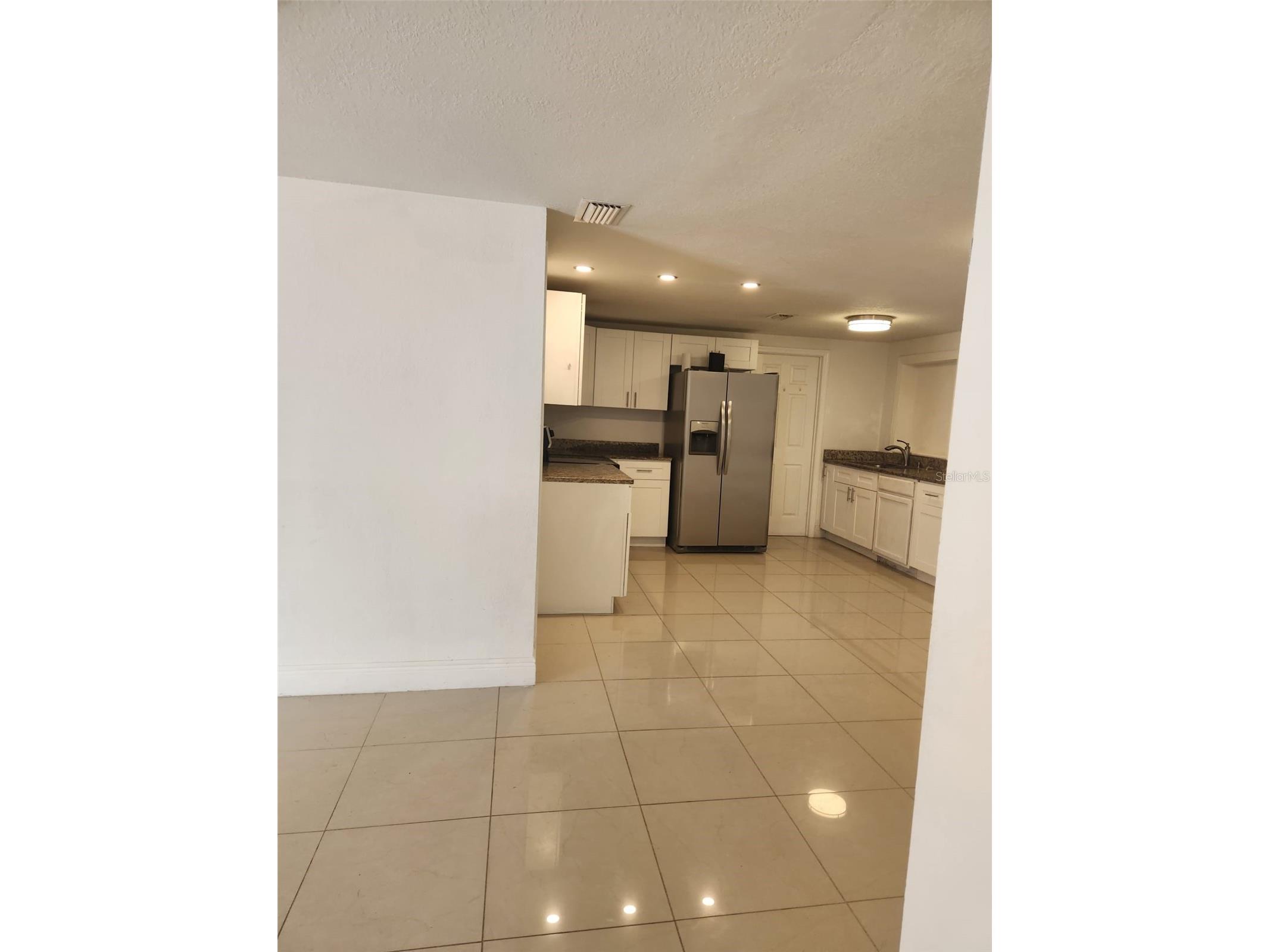 8518 Woodlake Drive Tampa FL 33615 TB8518318 image6