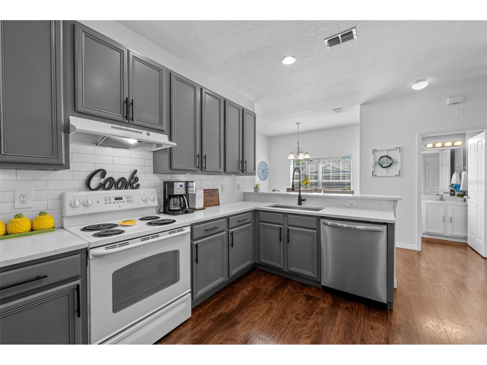 8519 Broken Willow Court Tampa FL 33647 TB8501618 image15