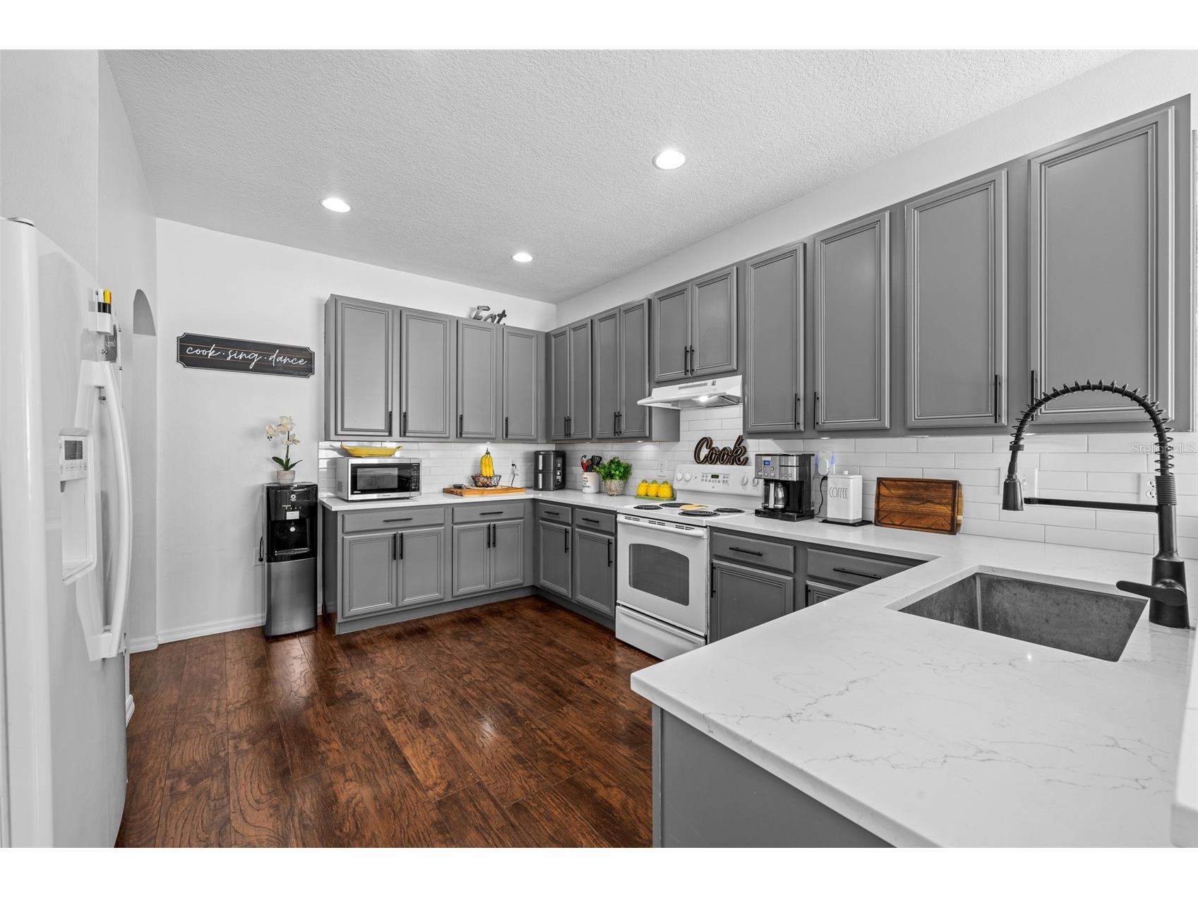 8519 Broken Willow Court Tampa FL 33647 TB8501618 image16
