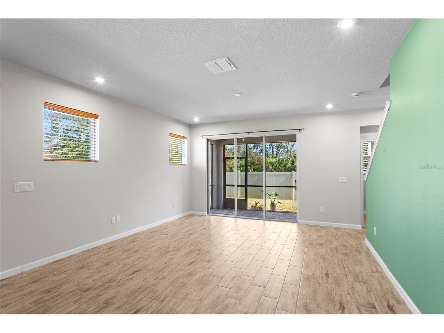 8519 Primrose Willow Place Odessa FL 33556 TB8475194 image17