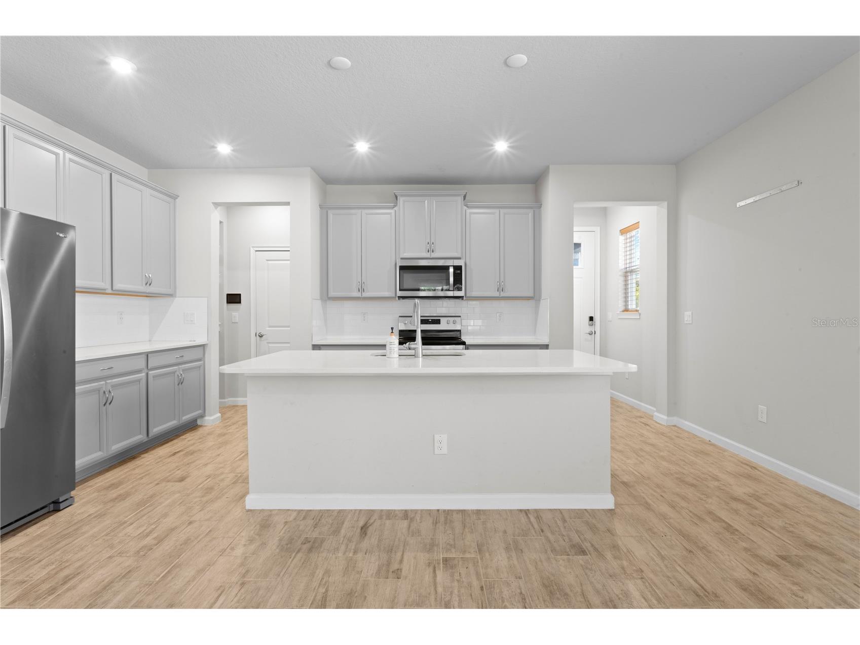 8519 Primrose Willow Place Odessa FL 33556 TB8475194 image6