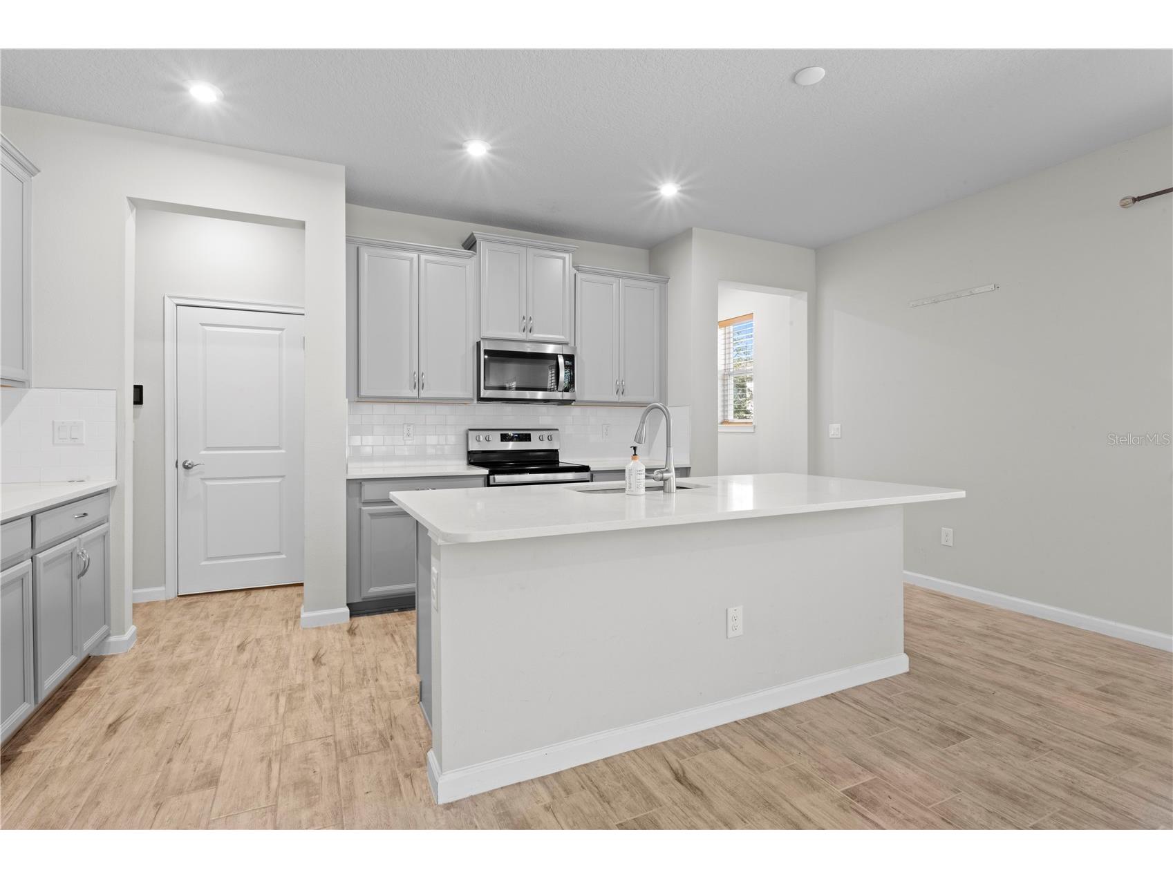 8519 Primrose Willow Place Odessa FL 33556 TB8475194 image7