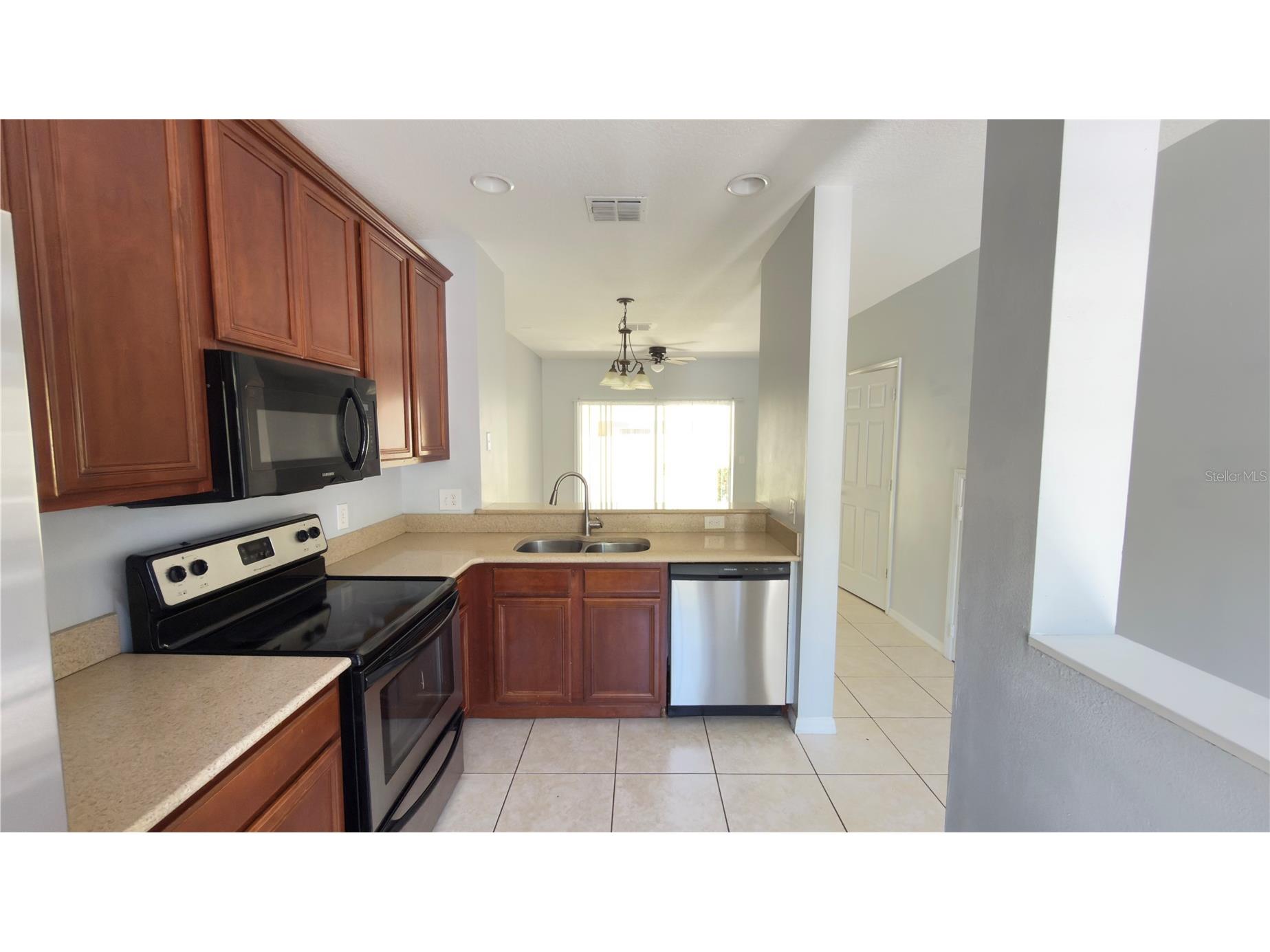8519 Trail Wind Drive Tampa FL 33647 TB8506941 image10