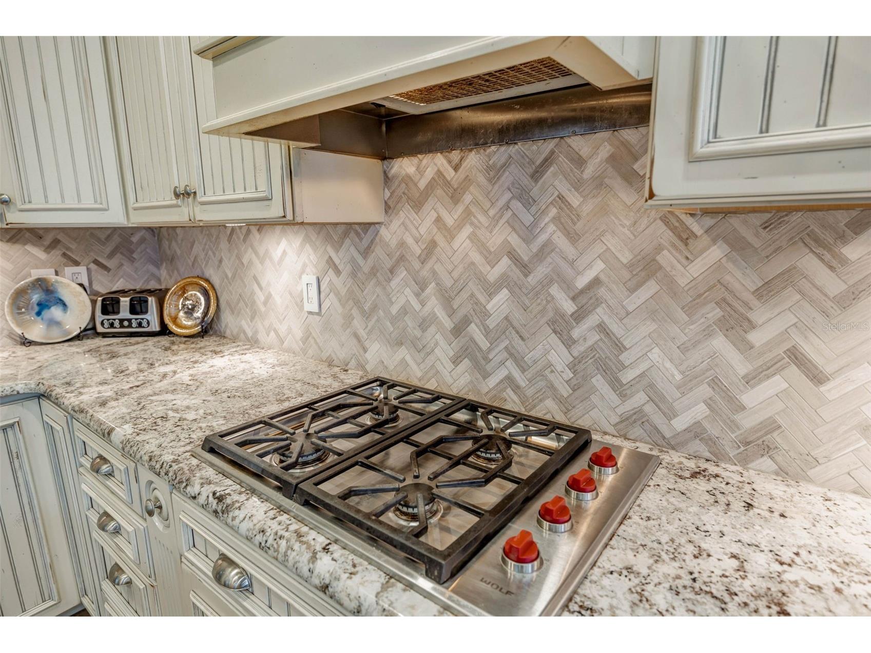 852 35th Avenue N Saint Petersburg FL 33704 TB8514162 image11