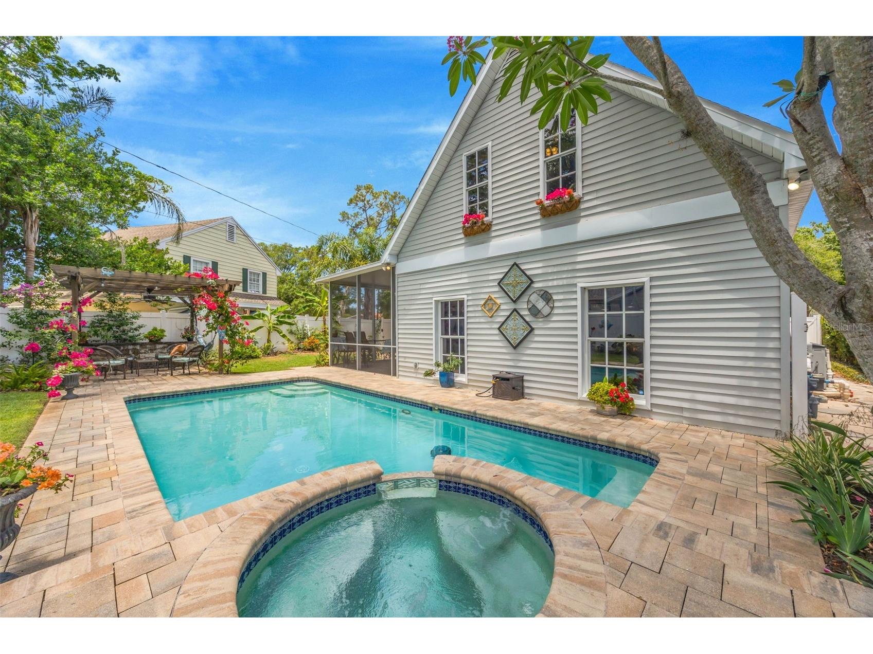 852 35th Avenue N Saint Petersburg FL 33704 TB8514162 image27