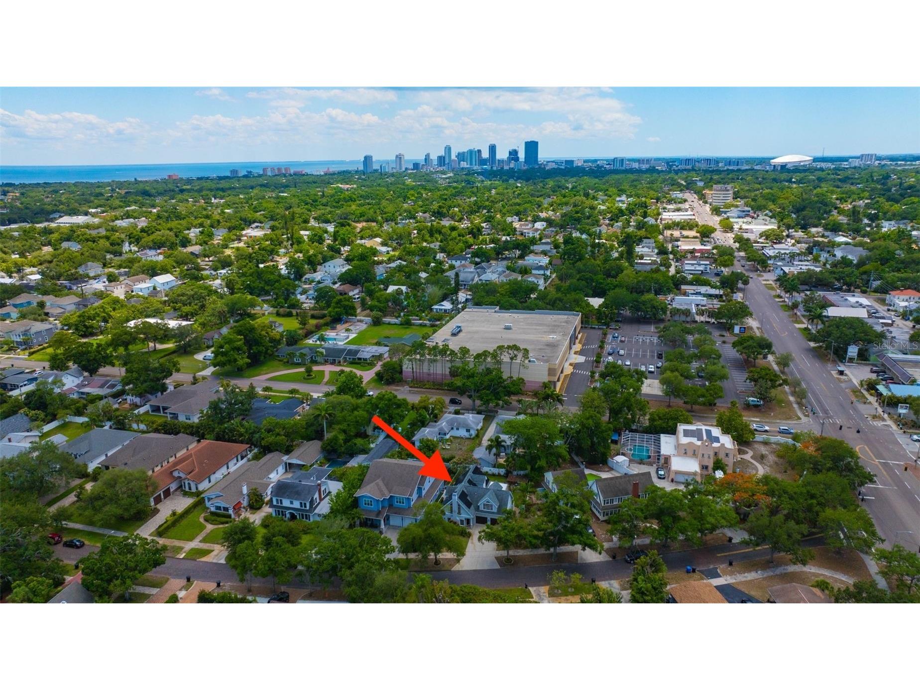 852 35th Avenue N Saint Petersburg FL 33704 TB8514162 image4