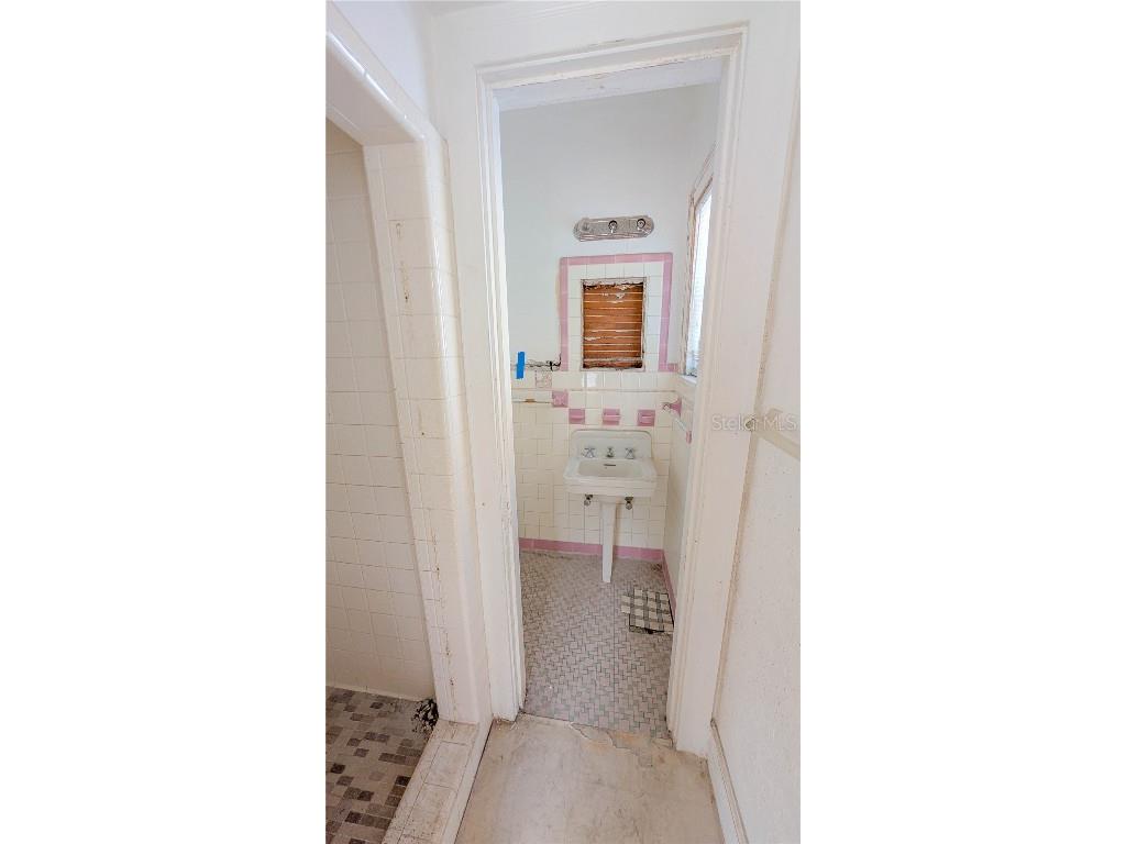 852 4th Avenue N Saint Petersburg FL 33701 TB8438849 image11