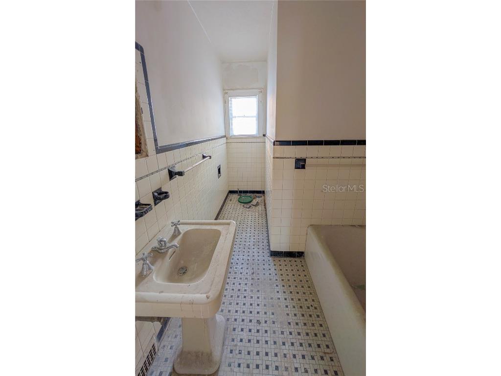 852 4th Avenue N Saint Petersburg FL 33701 TB8438849 image16