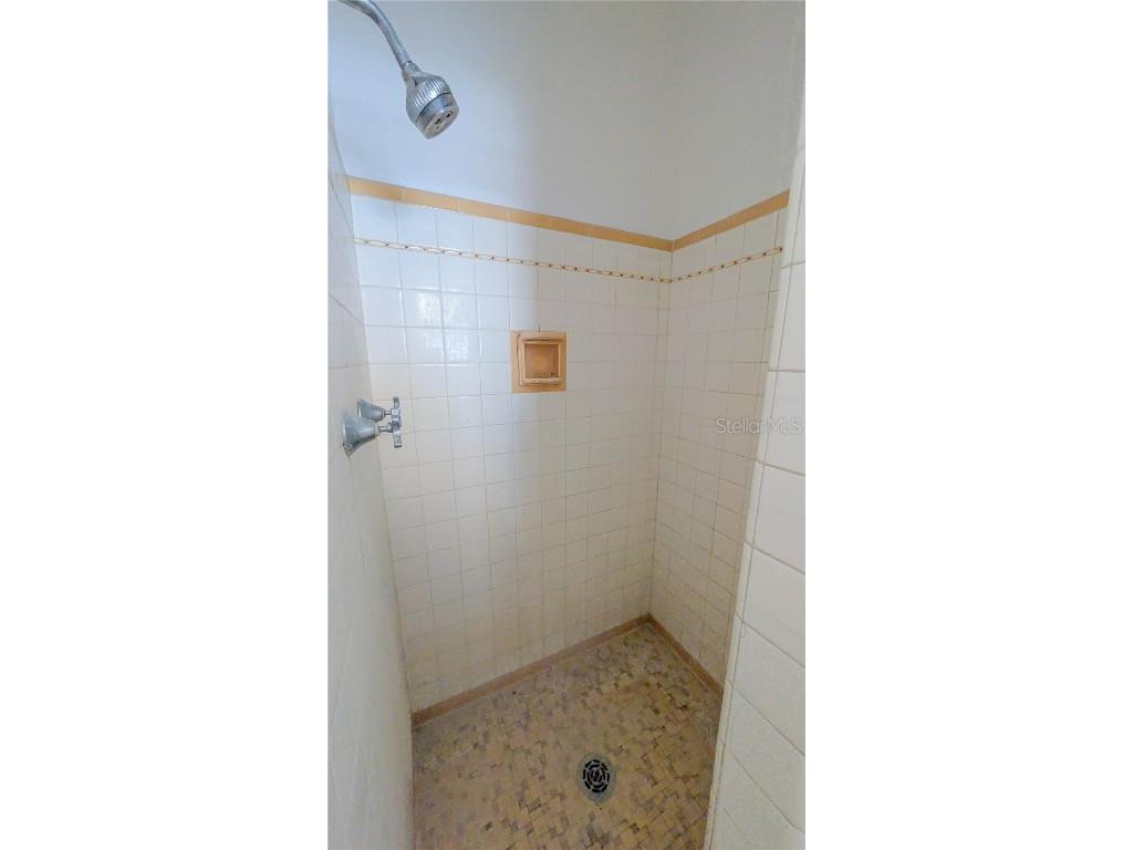 852 4th Avenue N Saint Petersburg FL 33701 TB8438849 image23