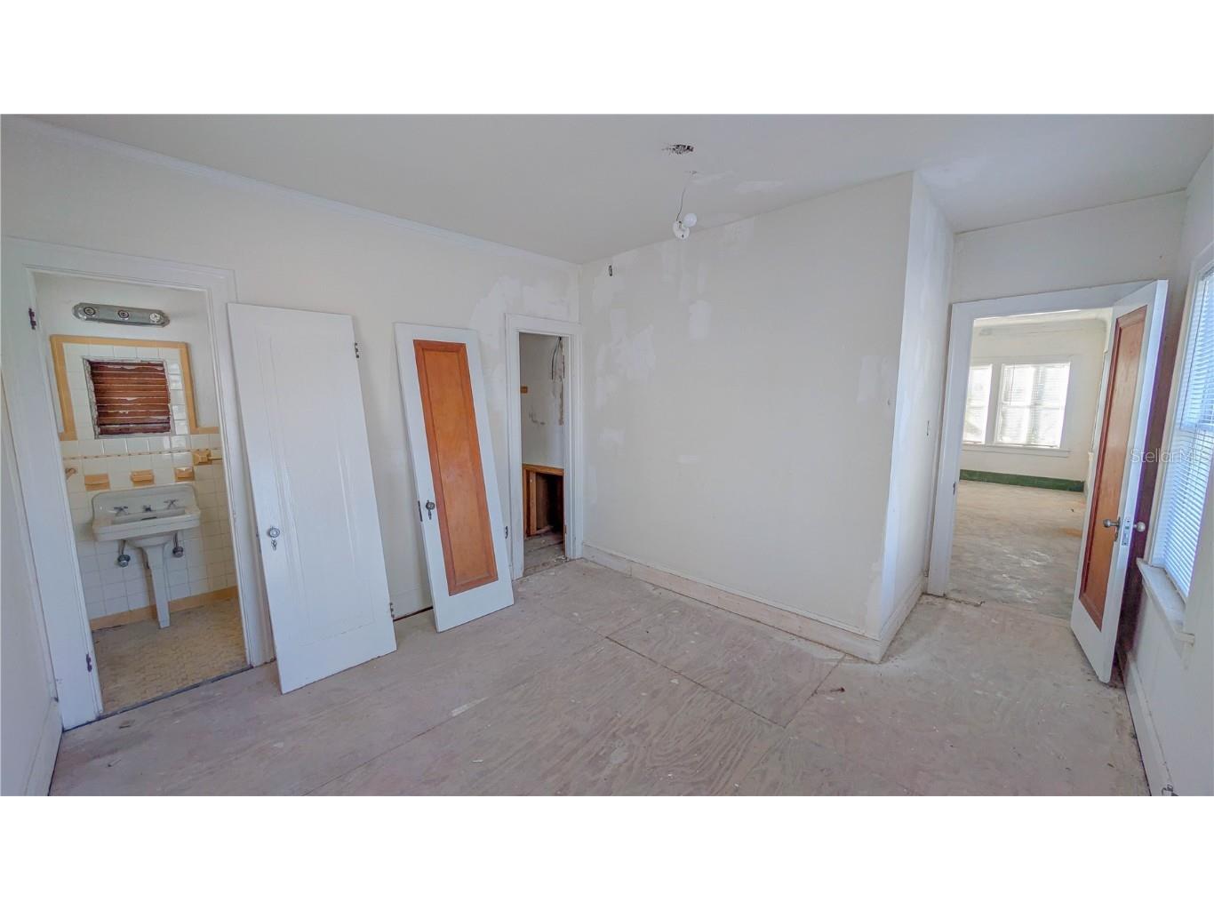 852 4th Avenue N Saint Petersburg FL 33701 TB8438849 image25