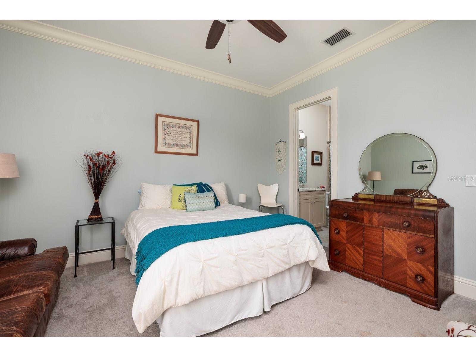 852 Cordova Boulevard NE Saint Petersburg FL 33704 TB8500574 image34