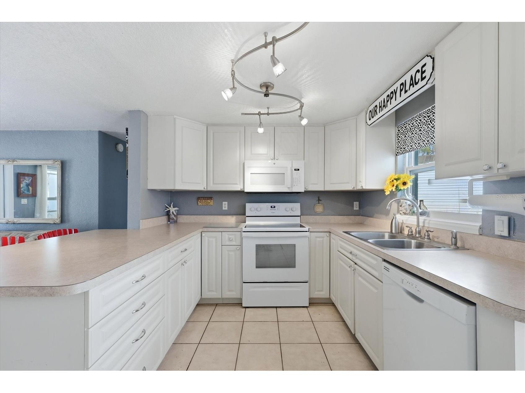 852 E 6th Street Englewood FL 34223 - AINGER CREEK D6147609 image13