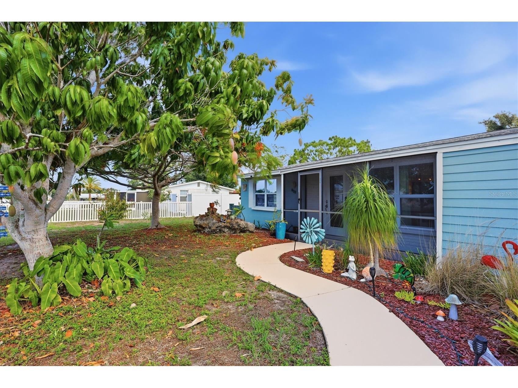 852 E 6th Street Englewood FL 34223 - AINGER CREEK D6147609 image5