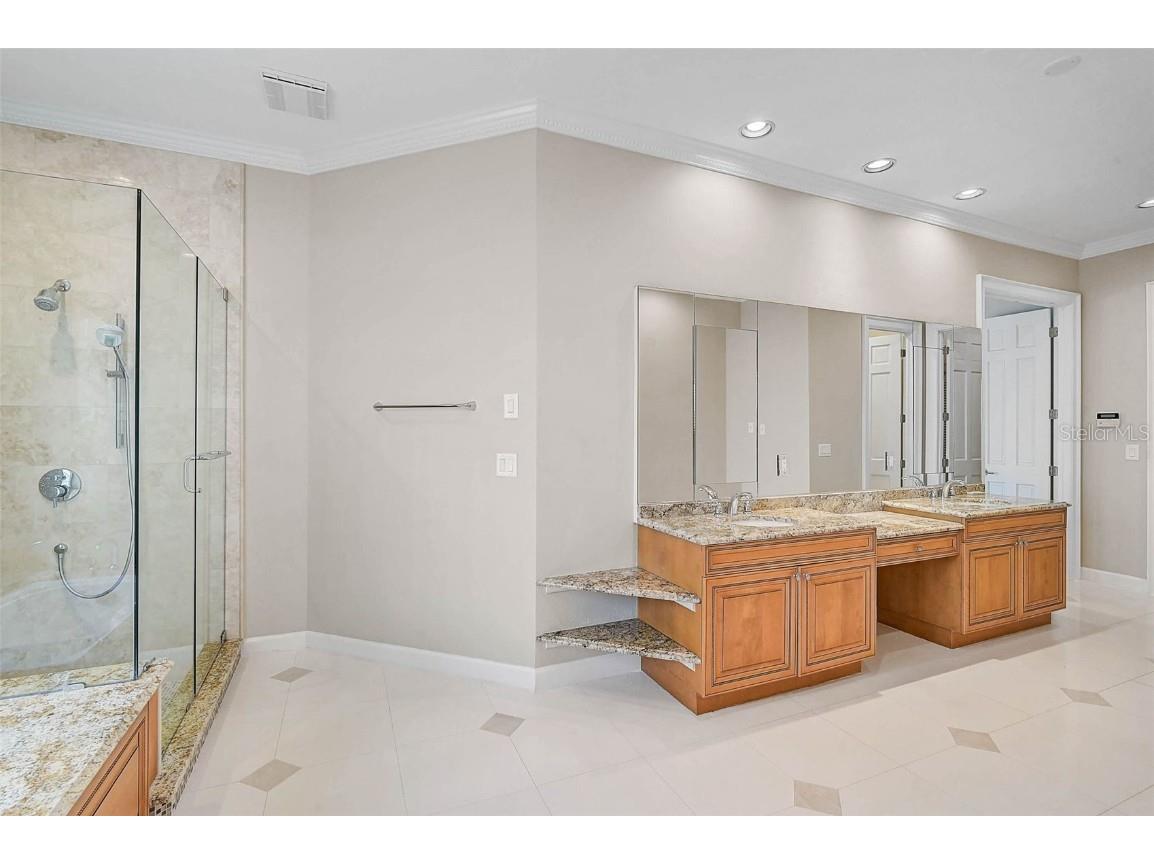 852 Macewen Drive Osprey FL 34229 A4659277 image28