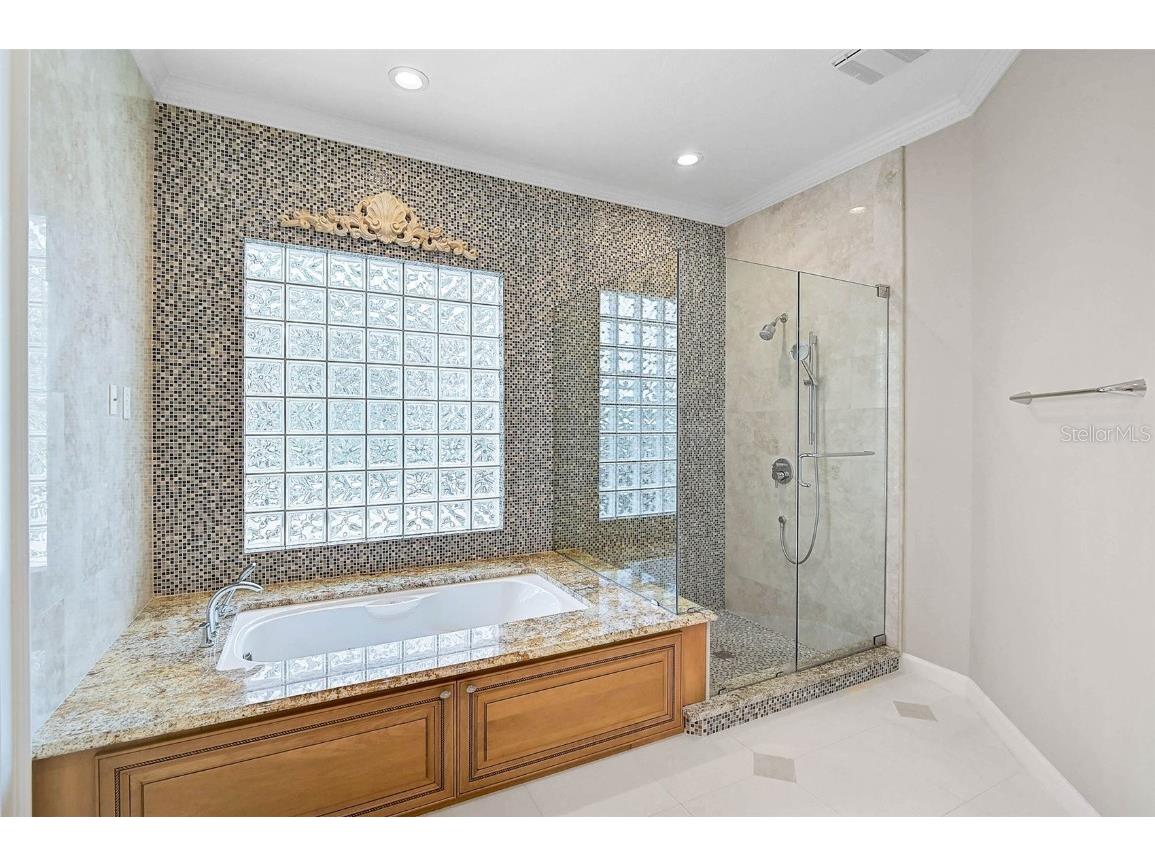 852 Macewen Drive Osprey FL 34229 A4659277 image29