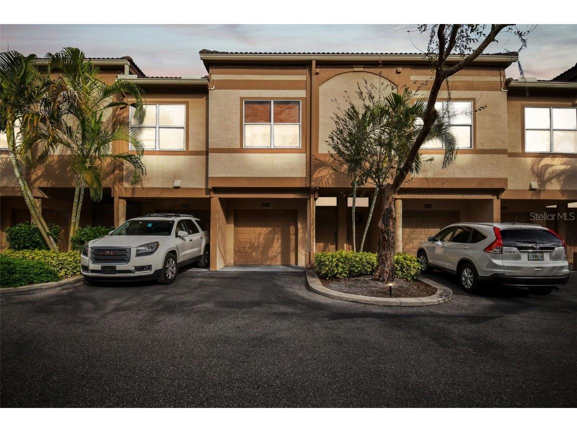 852 Normandy Trace Road Tampa FL 33602 U8230646 image1