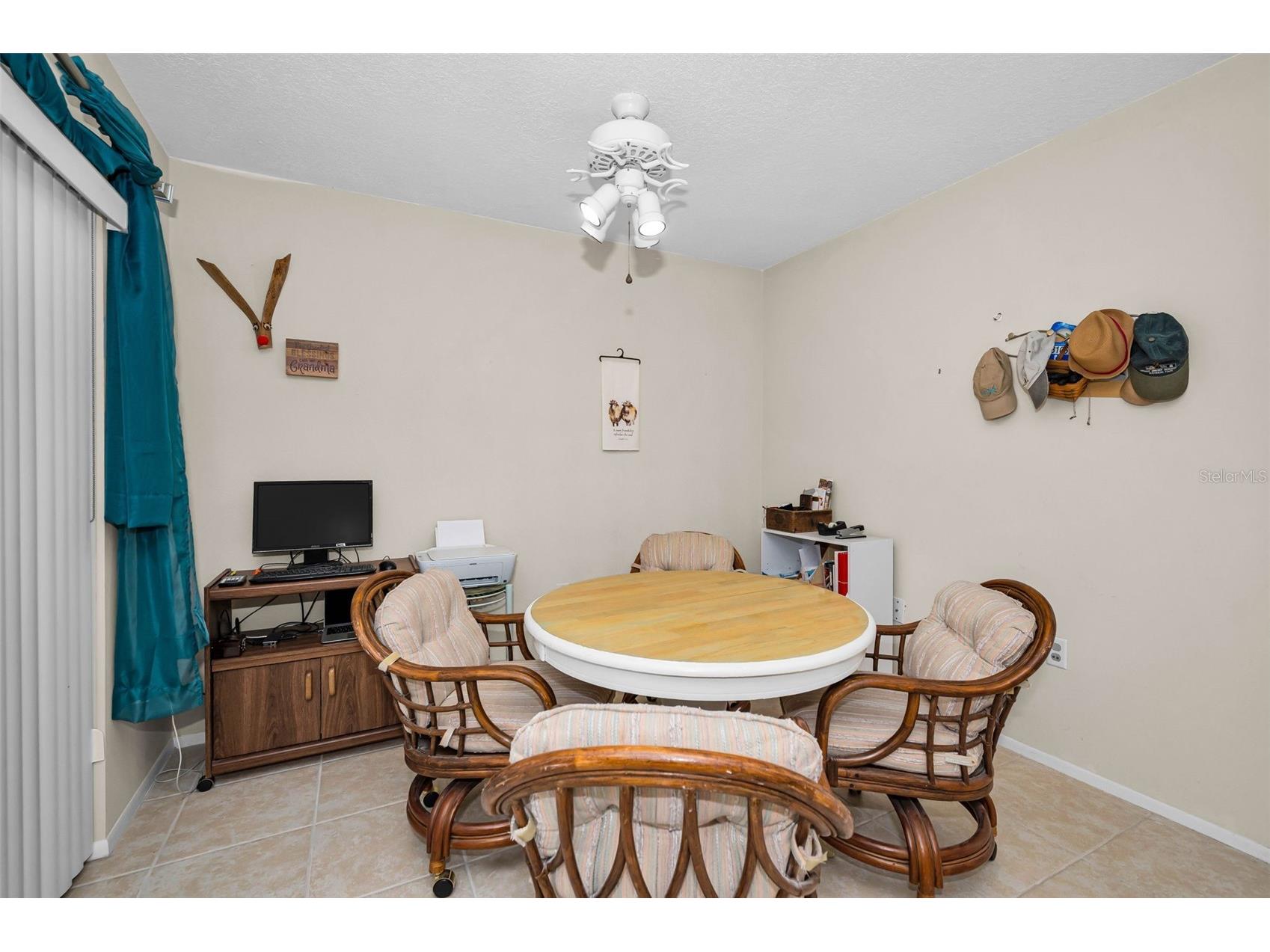 852 Oxford Court Dunedin FL 34698 TB8484787 image18