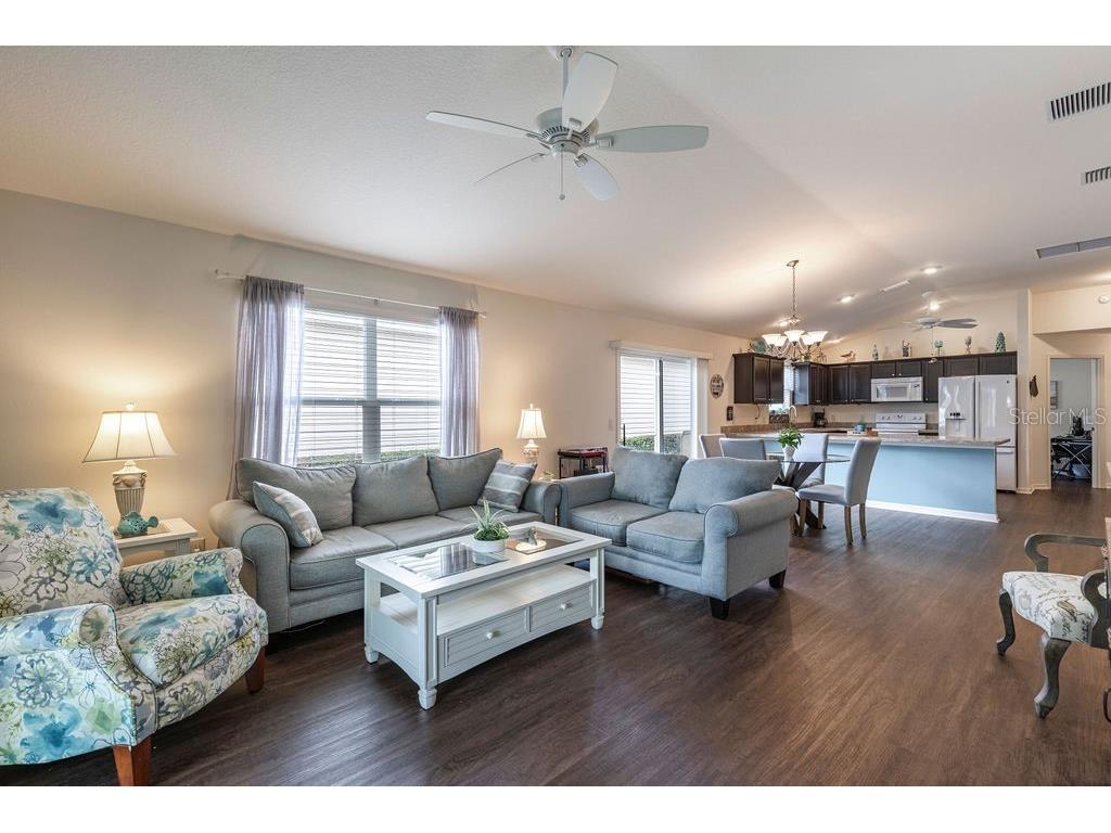 852 Sapphire Place The Villages FL 32163 G5102943 image3