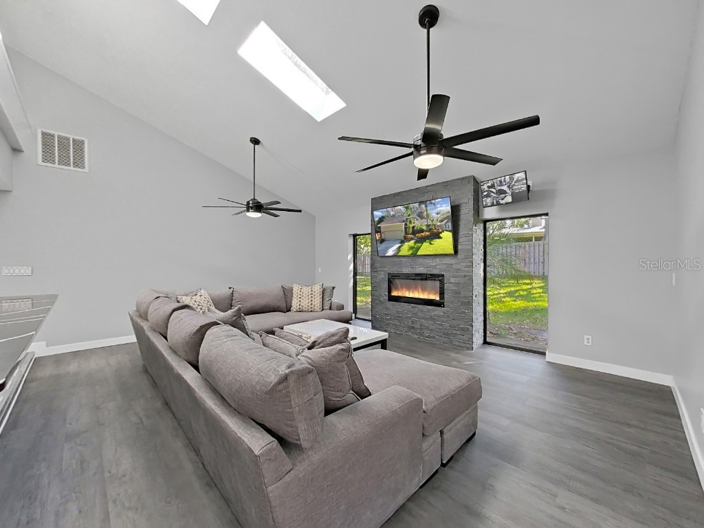 852 Village Way Palm Harbor FL 34683 TB8397088 image20