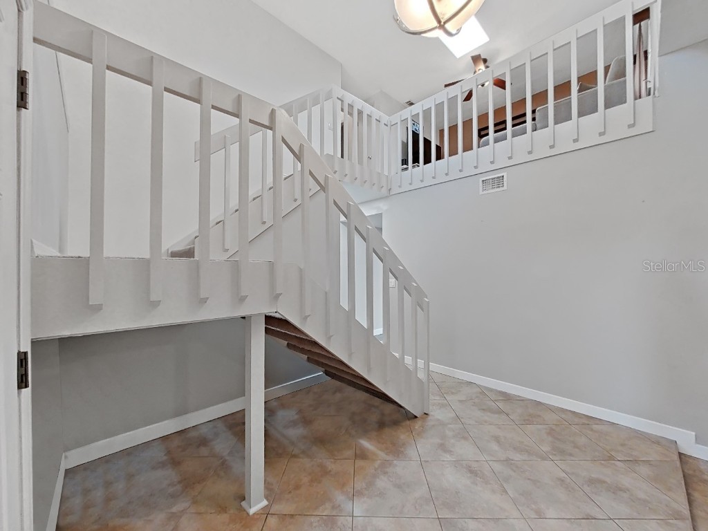 852 Village Way Palm Harbor FL 34683 TB8397088 image5