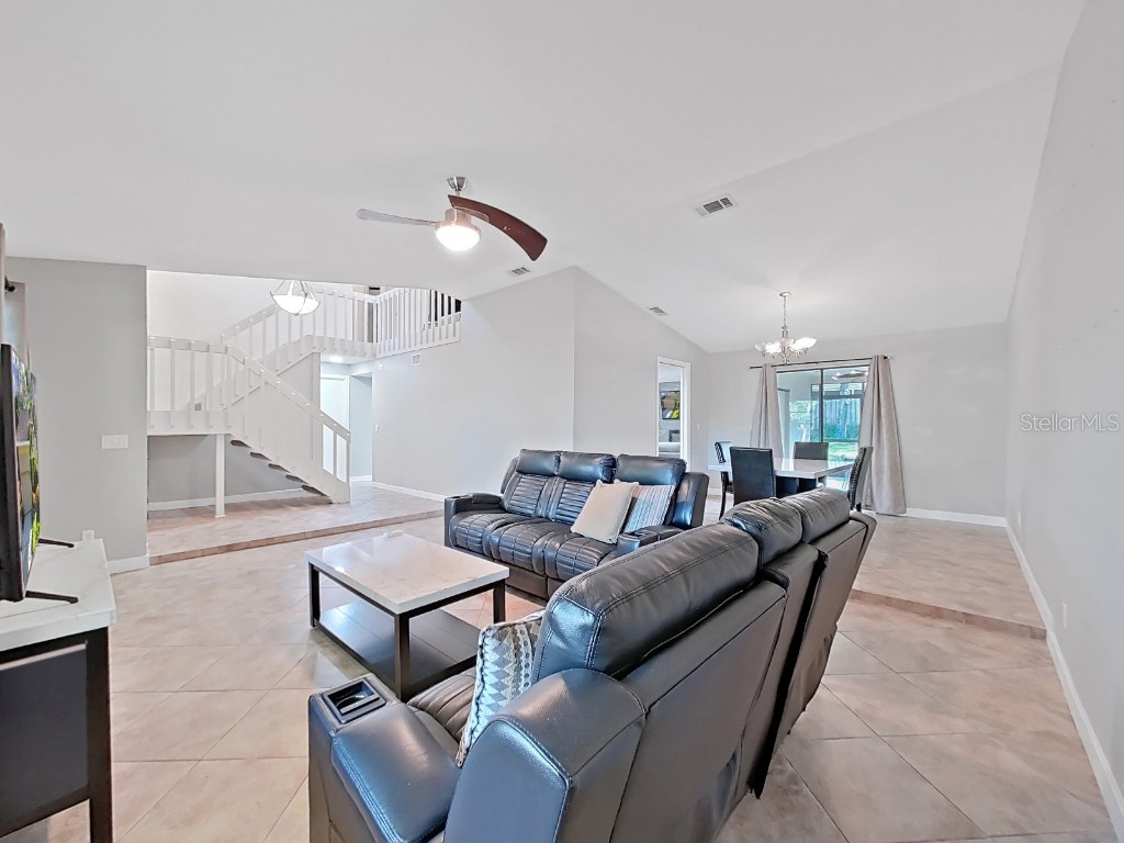 852 Village Way Palm Harbor FL 34683 TB8397088 image7