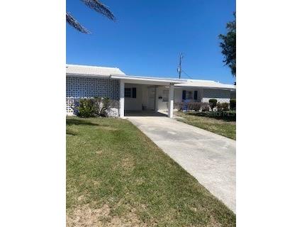 852 White Cap Circle #17 Venice FL 34285 N6137848 image1