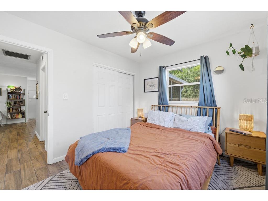 8520 109th Way Seminole FL 33772 A4686088 image25