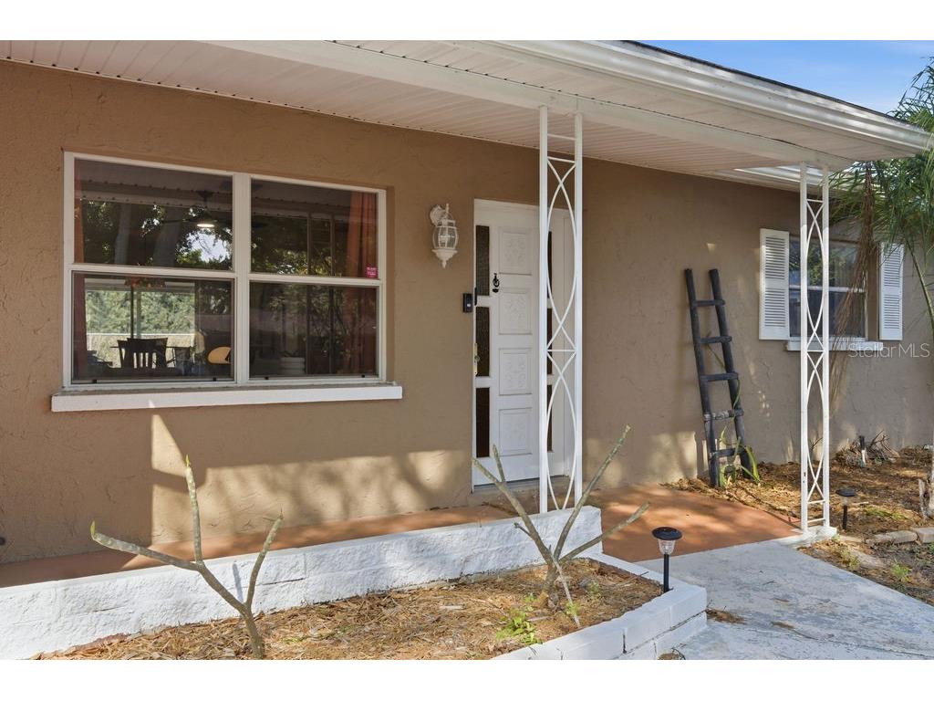 8520 109th Way Seminole FL 33772 A4686088 image38