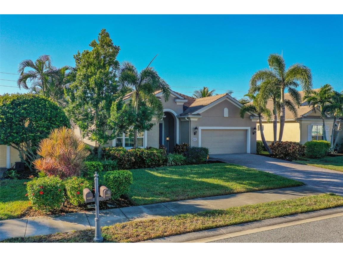 8520 17th Drive NW Bradenton FL 34209 A4656980 image1