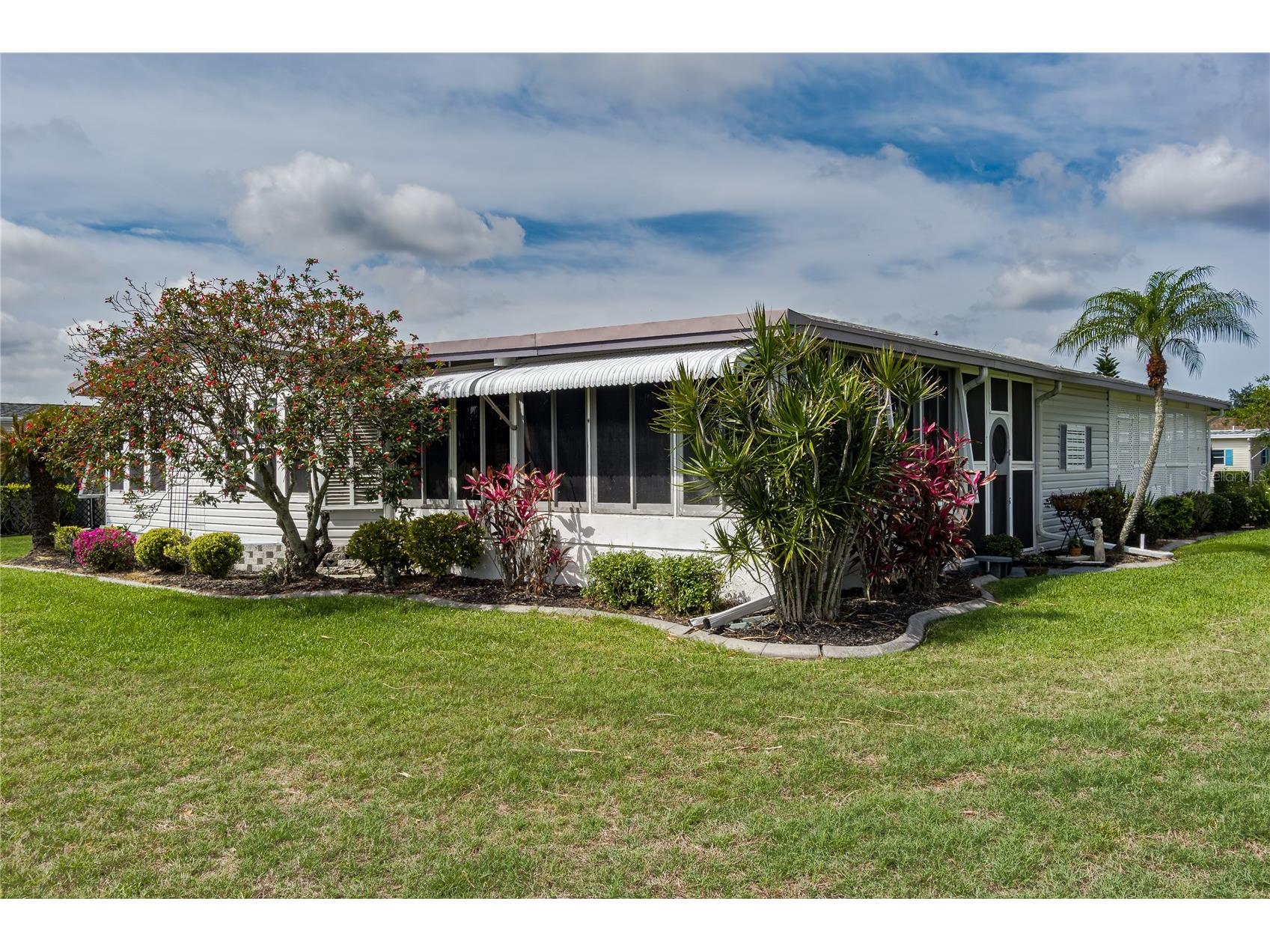 8520 Countess Avenue Circle Palmetto FL 34221 A4689650 image33