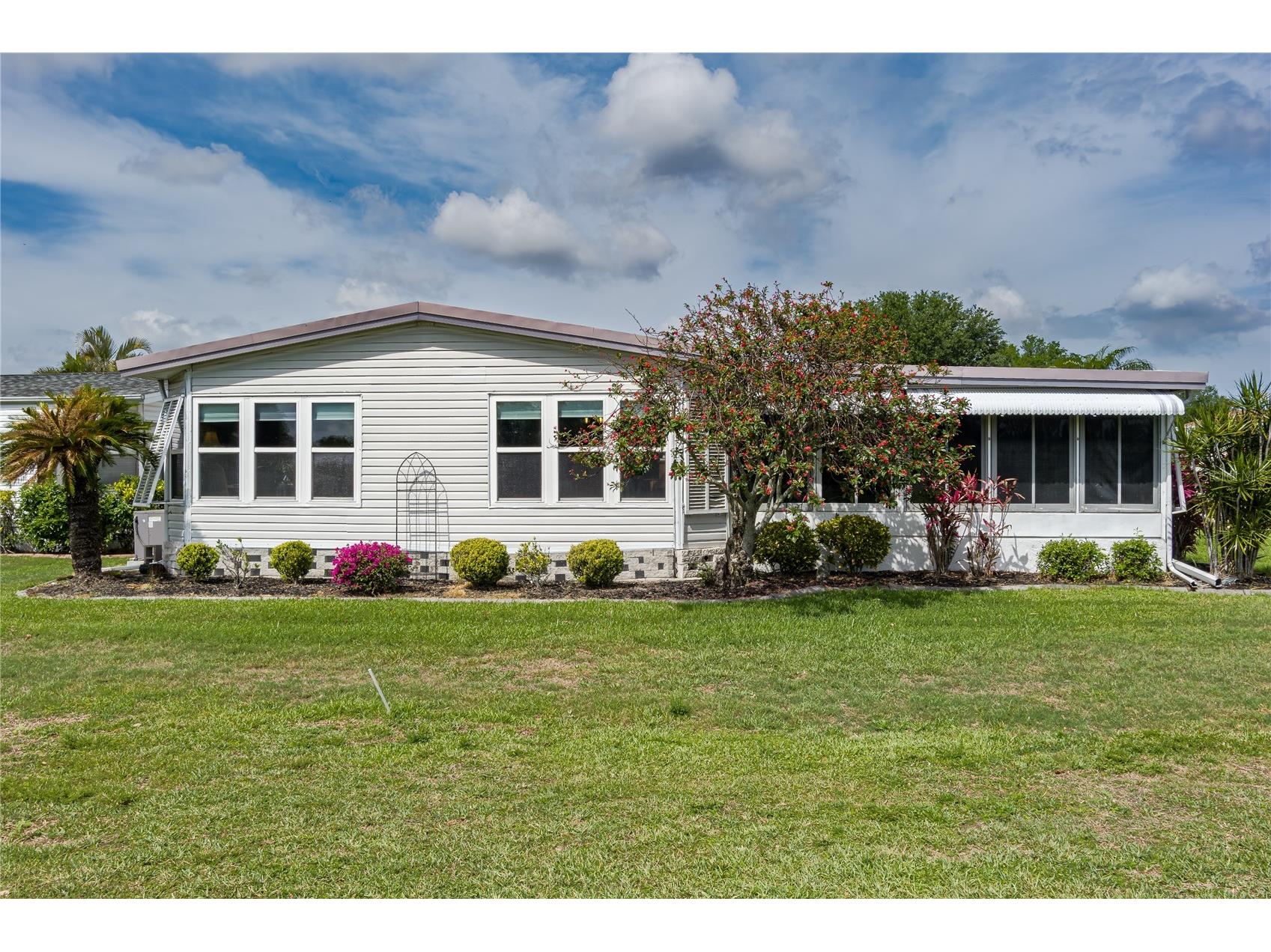 8520 Countess Avenue Circle Palmetto FL 34221 A4689650 image34