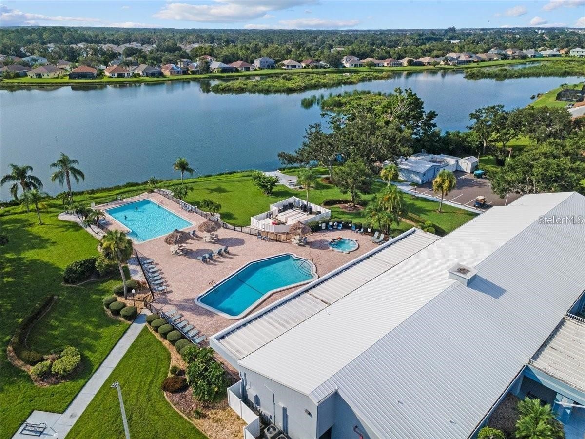 8520 Countess Avenue Circle Palmetto FL 34221 A4689650 image40